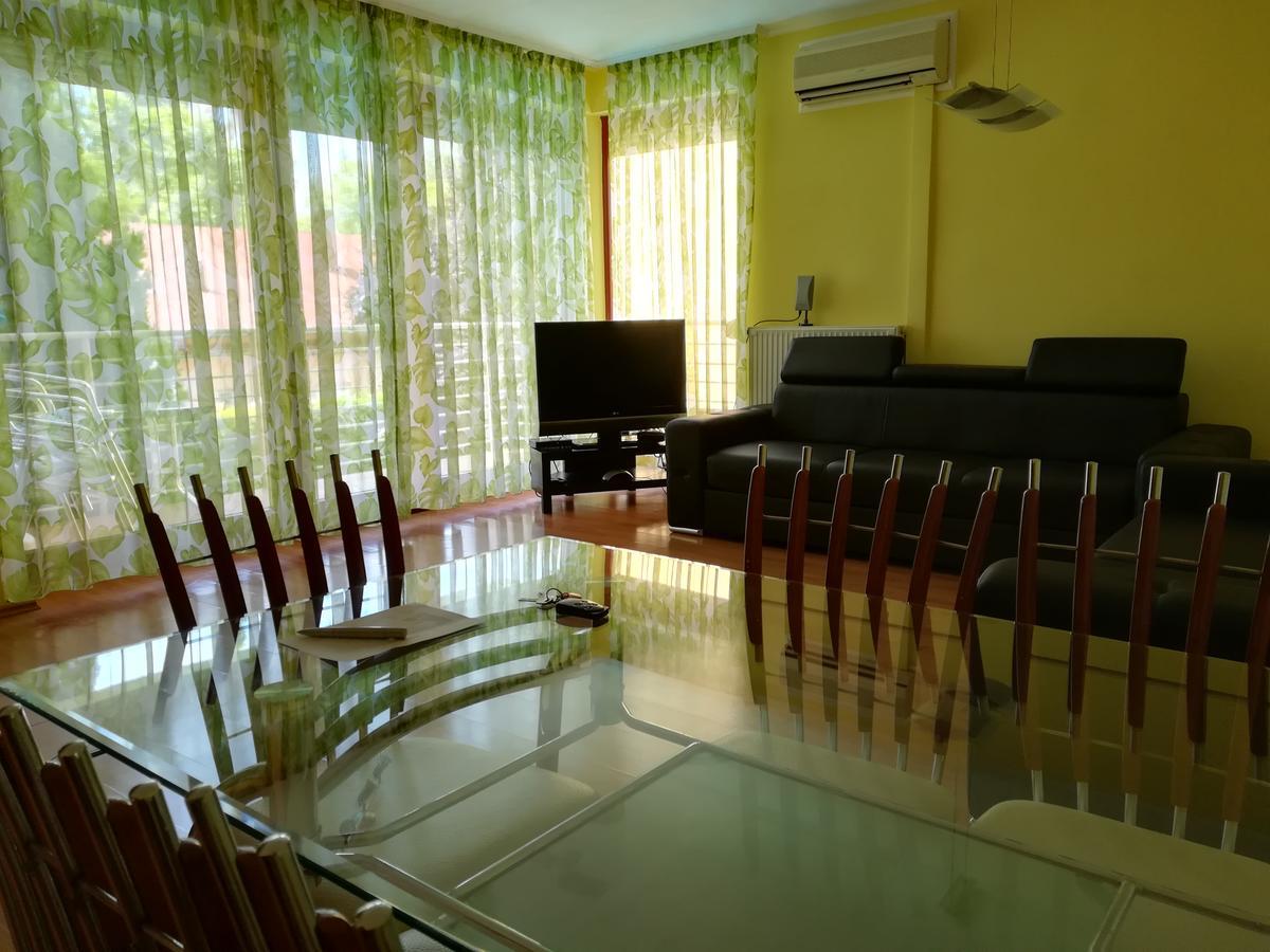 Jano Apartman Siofok Luaran gambar